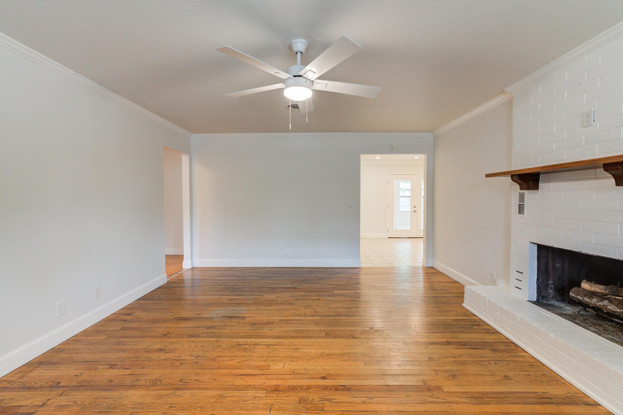 3115 38th Street Lubbock, TX 79413 - Photo 4 of 34 DSC01817_18_19_20_21
