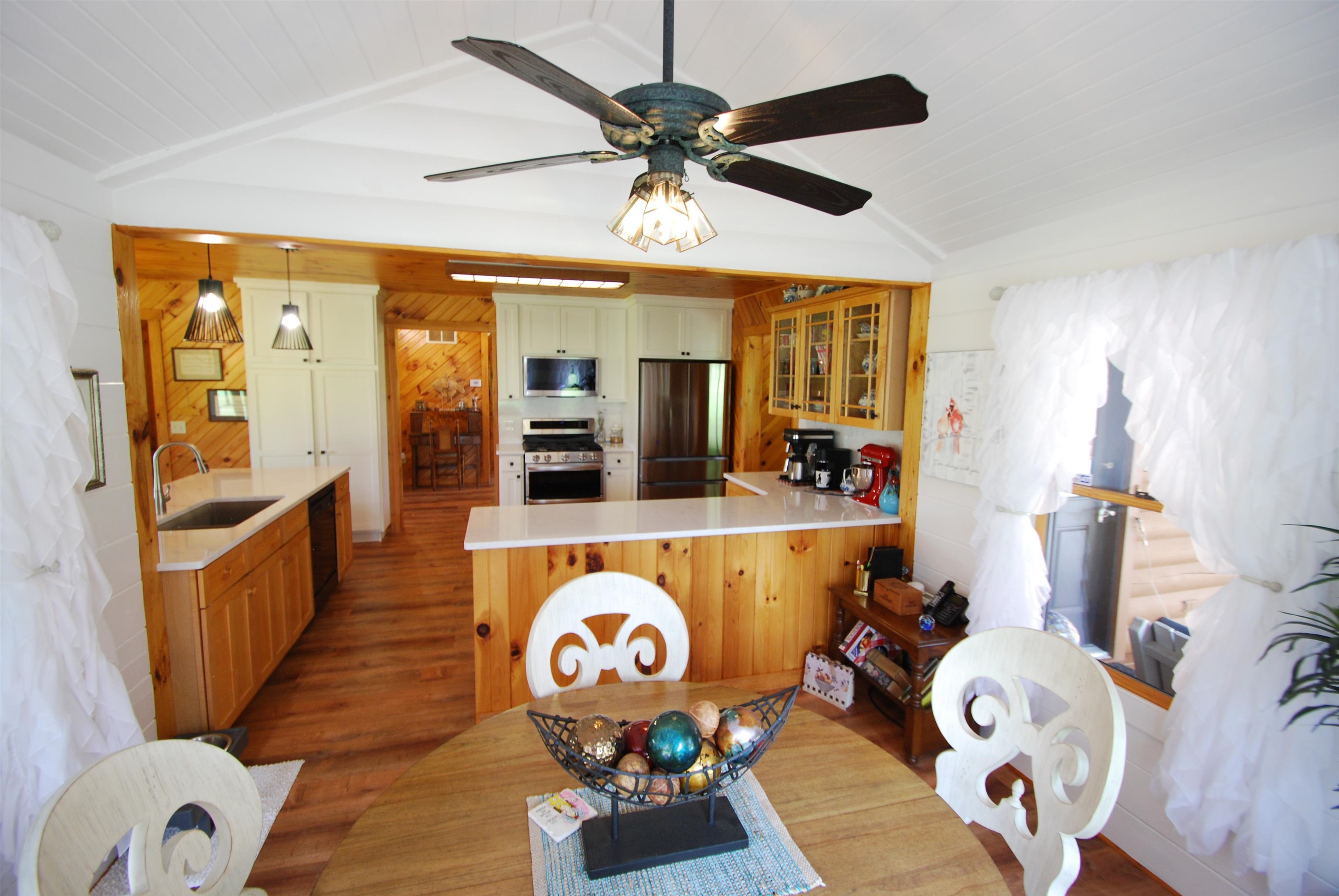 5592 Linksview Way Gladwin, MI 48624 - Photo 15 of 87 1947550-920ca247-4198-4b92-a931-716e0b53aa68.JPG
