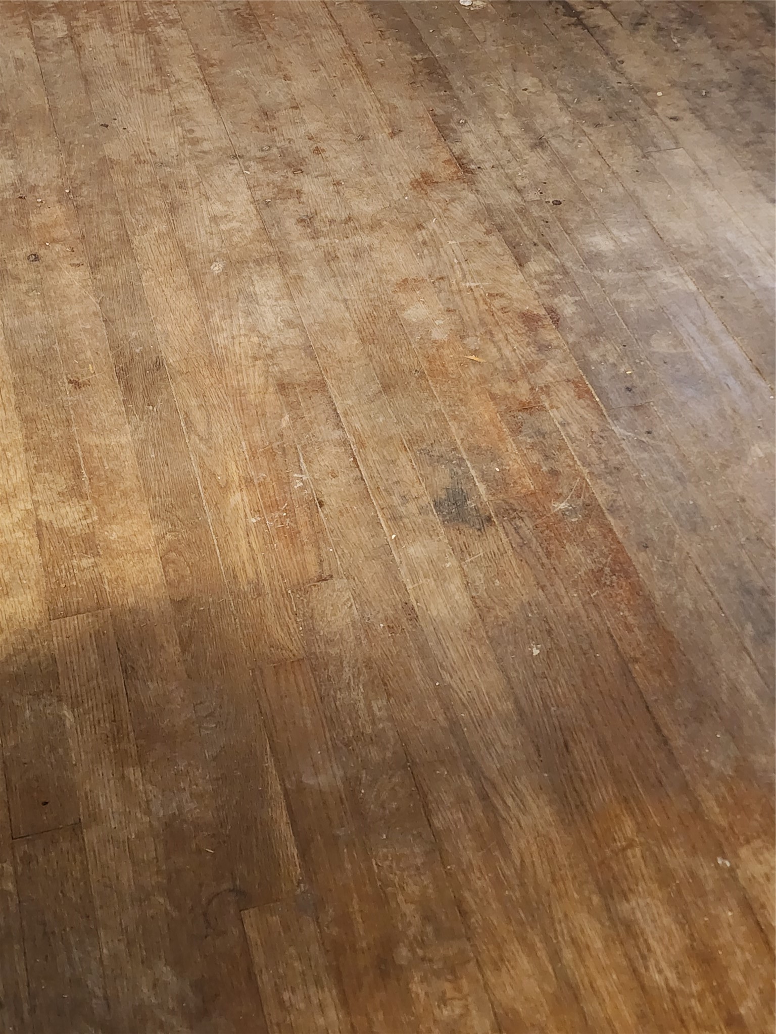 702 Maple Street Yoakum, TX 77995 - Photo 4 of 7 a bathroom with a shower