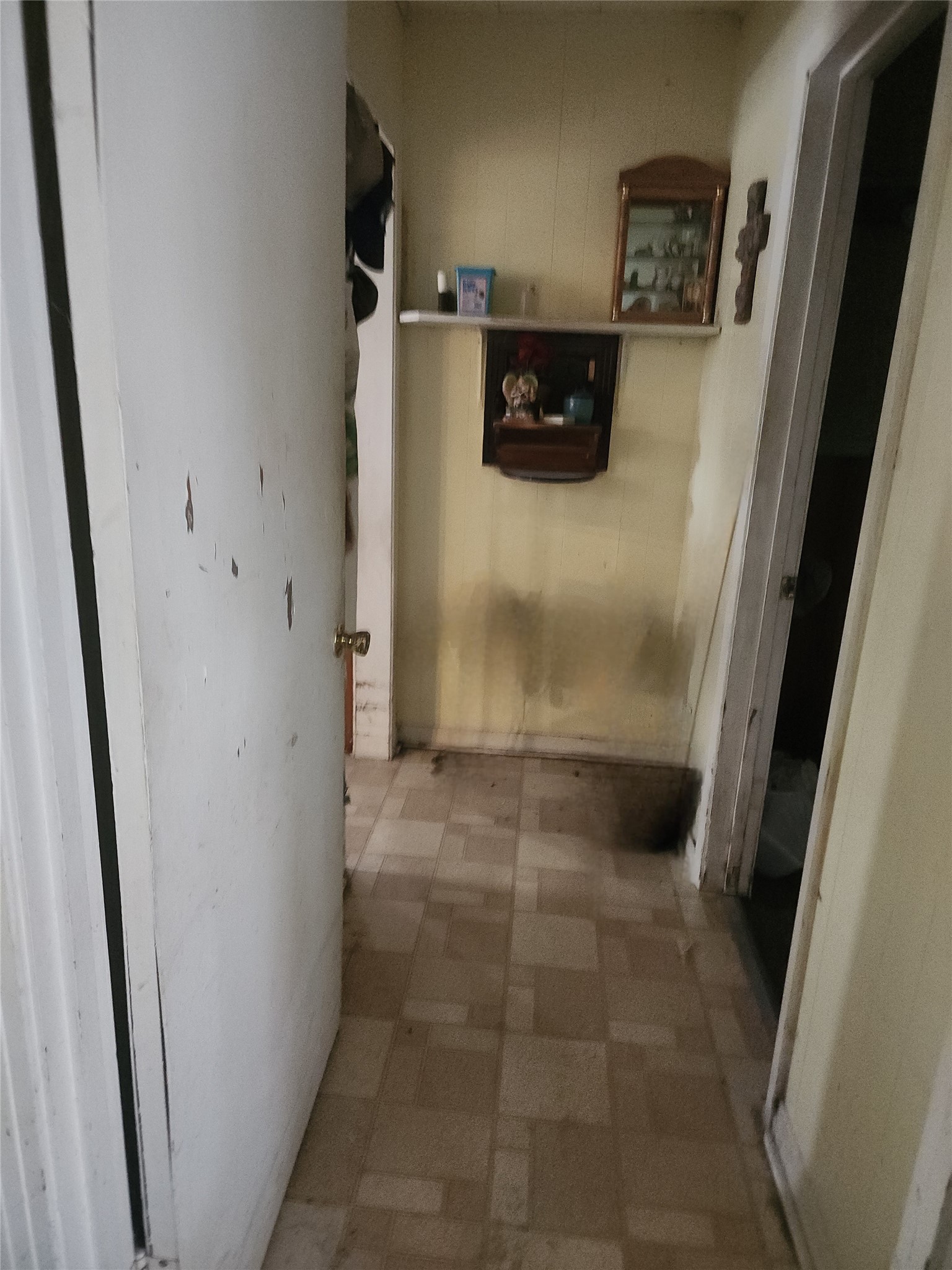 702 Maple Street Yoakum, TX 77995 - Photo 7 of 7 a bathroom with a shower