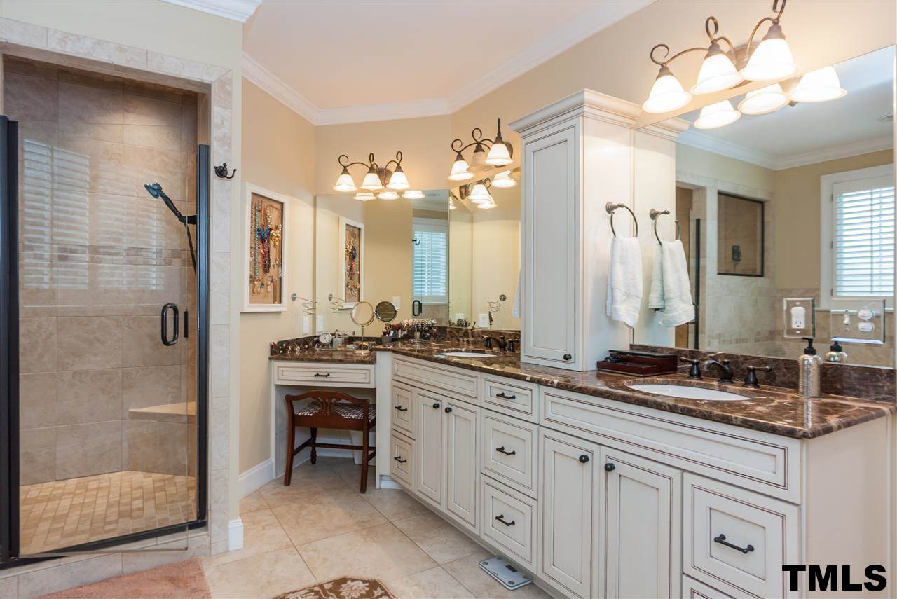 600 Hertford Street Raleigh, NC 27609 - Photo 14 of 25
