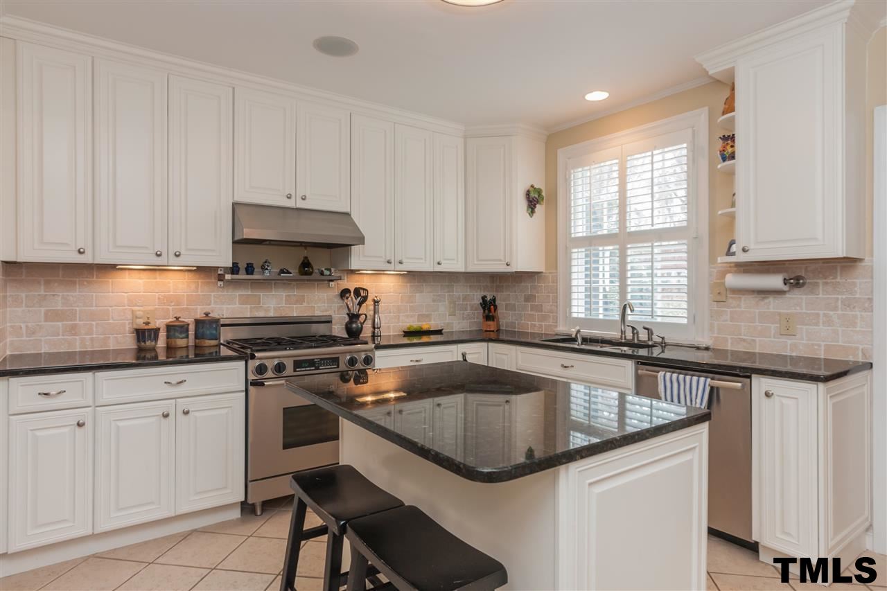 600 Hertford Street Raleigh, NC 27609 - Photo 8 of 25