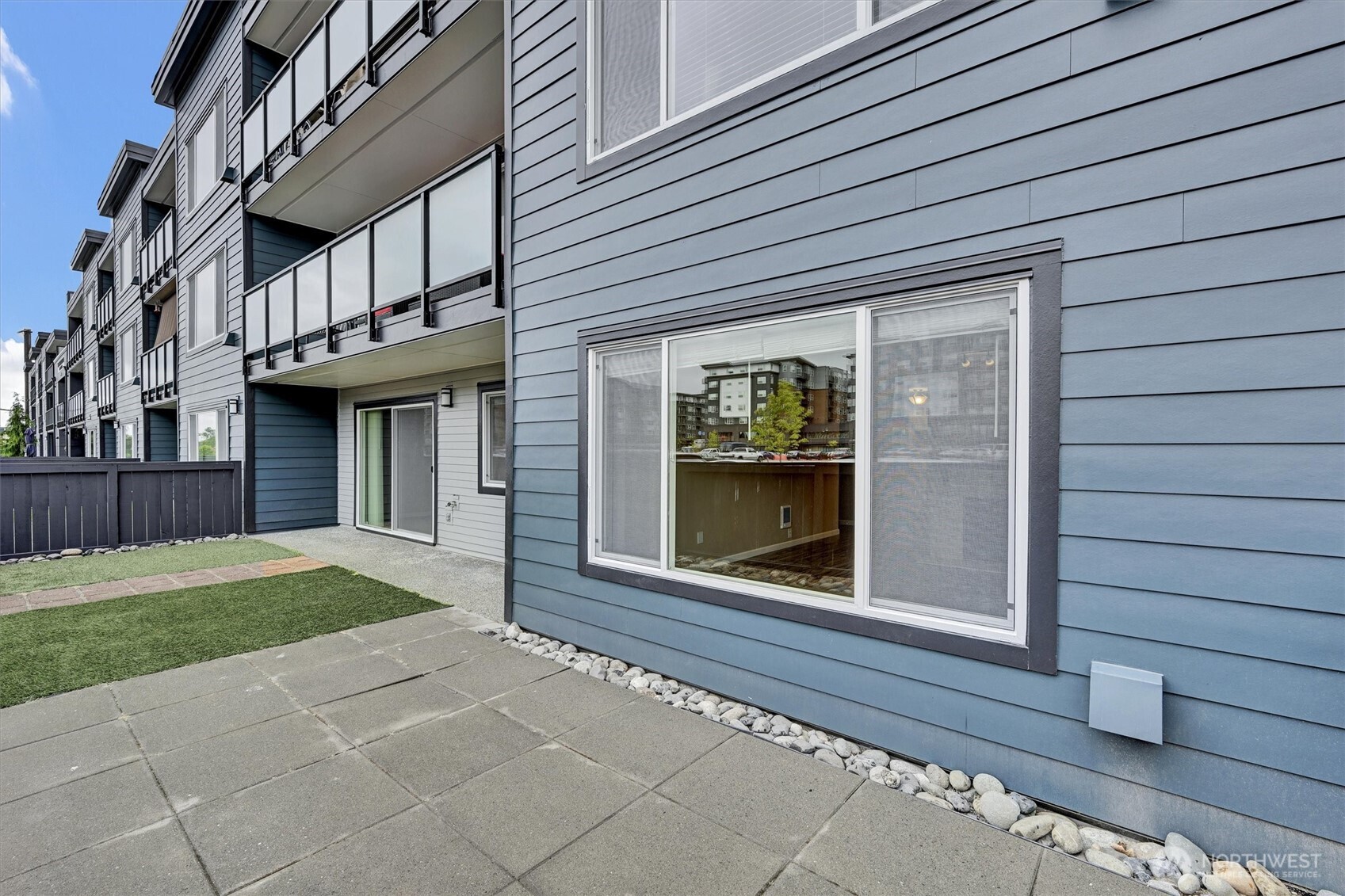 1175 Harrington Place Northeast, Unit 101 Renton, WA 98056 - Photo 2 of 30 Gallery Image 2