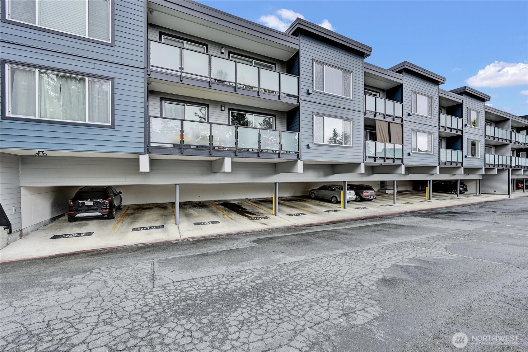 1175 Harrington Place Northeast, Unit 101 Renton, WA 98056 - Photo 24 of 30 Gallery Image 24