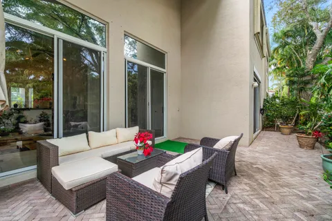 $460,000 | 7672 Jasmine Court, West Palm Beach, FL 33412