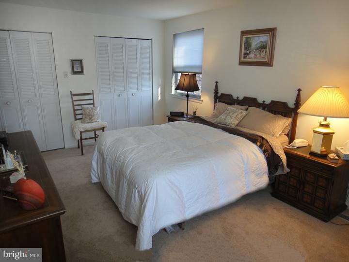 11057 Greiner Road Philadelphia, PA 19116 - Photo 15 of 23 Bedroom - Main