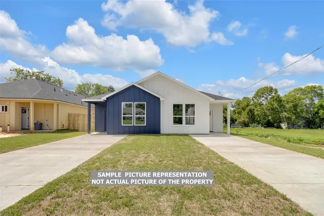 $389,500 | 104 Runnels Street, Willis, TX 77378