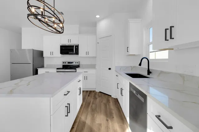 $387,000 | 104 Runnels Street, Willis, TX 77378