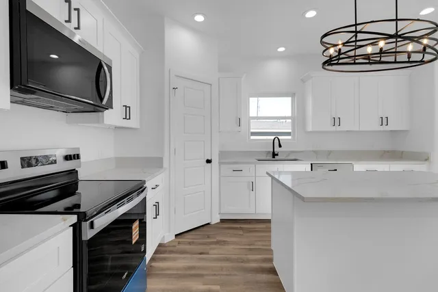 $387,000 | 104 Runnels Street, Willis, TX 77378