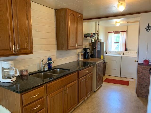 8404 North Whitefish Point Road Paradise, MI 49768 - Photo 17 of 29 Gallery Image 17