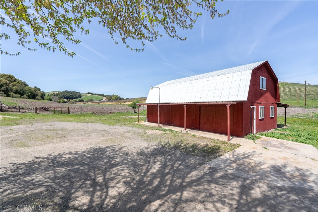 2925 Oakdale Road Paso Robles, CA 93446 - Photo 27 of 48