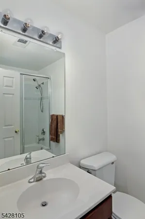 $4,800 | 2 Northridge Court, Hackettstown, NJ 07840