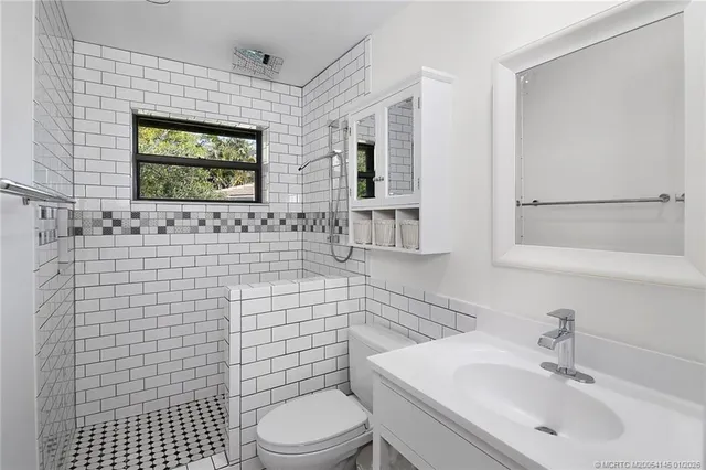 $3,200 | 2225 Southwest Creekside Drive, Palm City, FL 34990