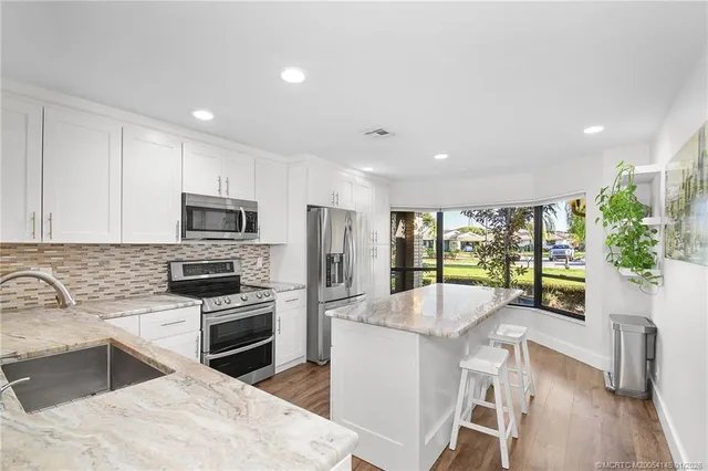 $3,200 | 2225 Southwest Creekside Drive, Palm City, FL 34990