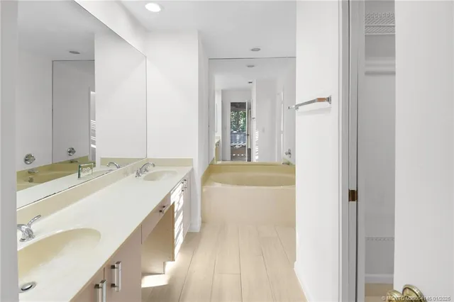 $3,200 | 2225 Southwest Creekside Drive, Palm City, FL 34990