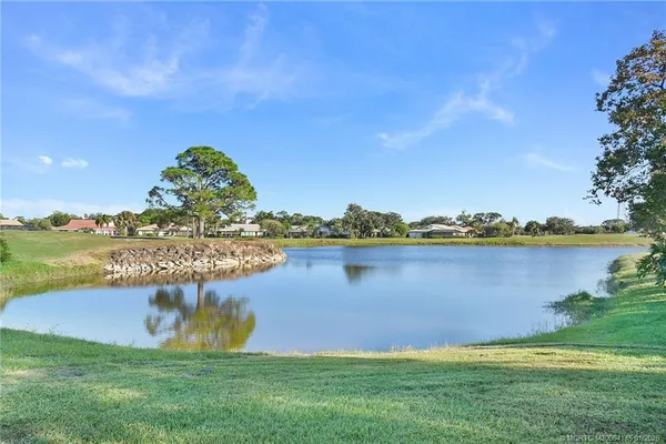 $3,200 | 2225 Southwest Creekside Drive, Palm City, FL 34990