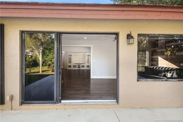 $3,200 | 2225 Southwest Creekside Drive, Palm City, FL 34990