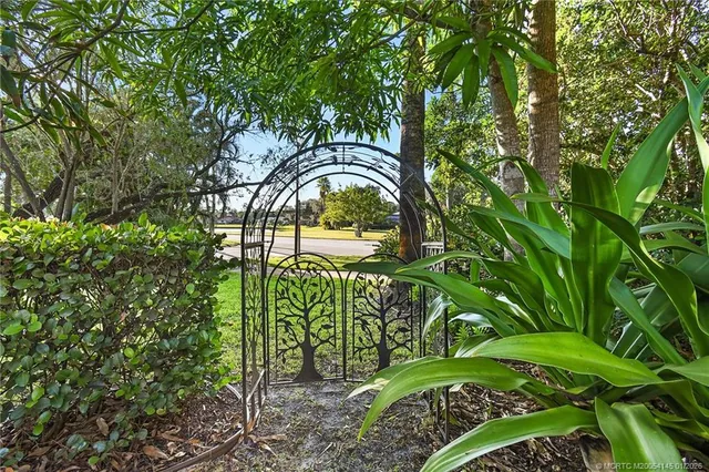 $3,200 | 2225 Southwest Creekside Drive, Palm City, FL 34990