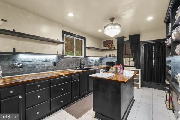 $420,000 | 2605 Queen Anne Road, Baltimore, MD 21216