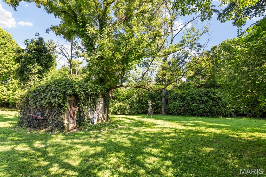 273 Old Sulphur Spring Road Manchester, MO 63021 - Photo 22 of 33