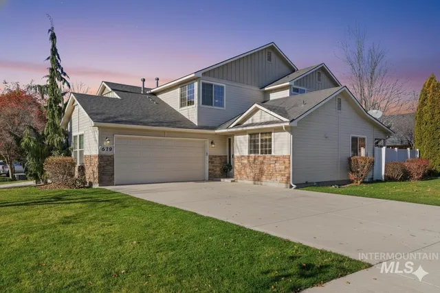 $457,000 | 679 North Shadowfox Place, Eagle, ID 83616