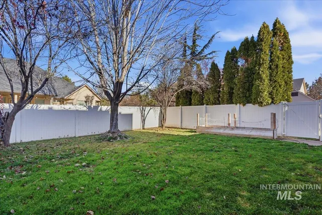 $475,000 | 679 North Shadowfox Place, Eagle, ID 83616