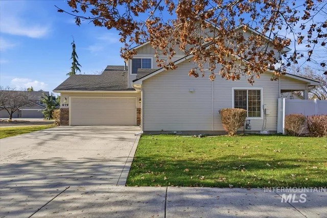 $475,000 | 679 North Shadowfox Place, Eagle, ID 83616