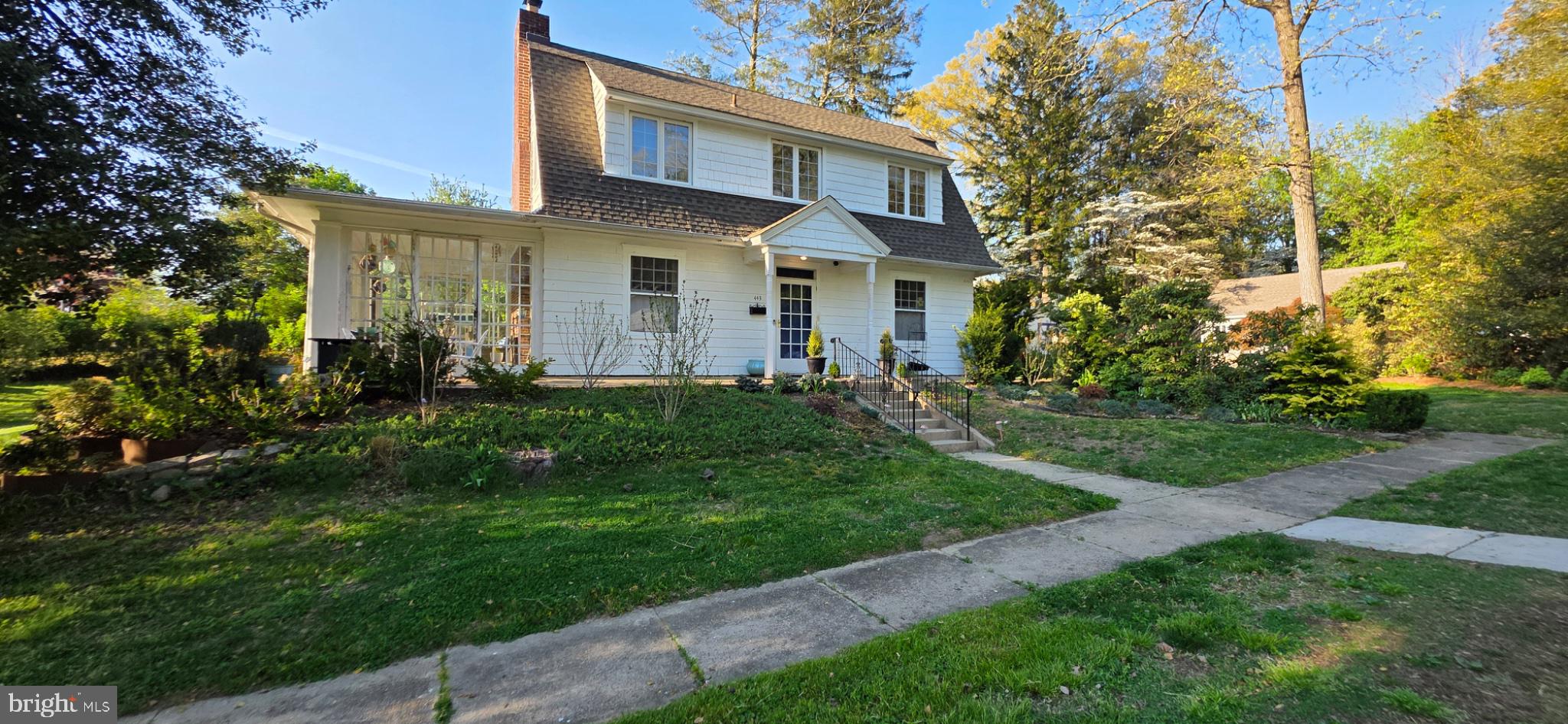 443 High Street Mount Holly, NJ 08060 - Photo 2 of 42 Charming home with lush greenery.