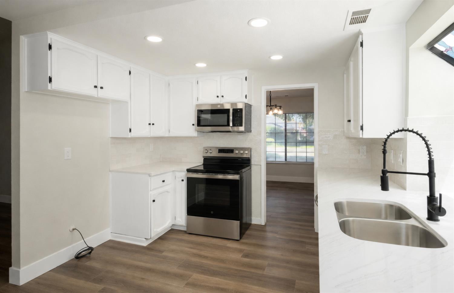 893 East Decatur Avenue Fresno, CA 93720 - Photo 17 of 36
