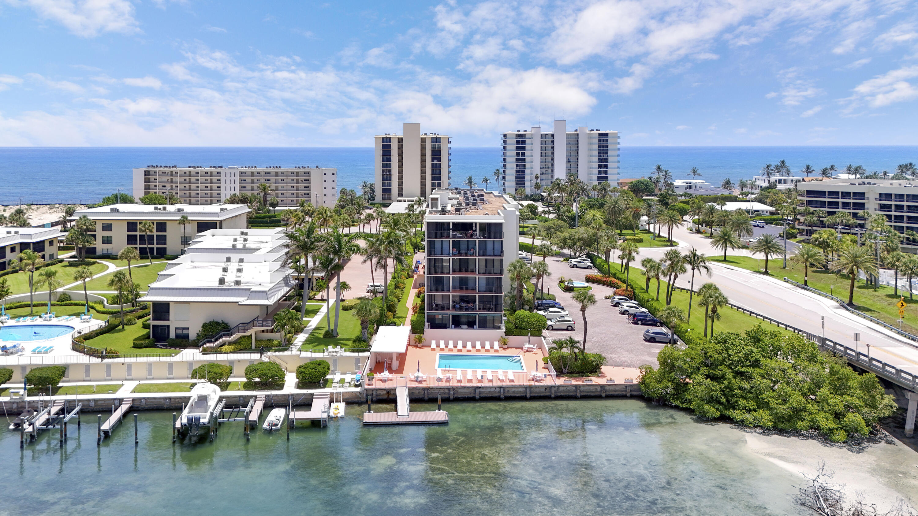 225 South Beach Road, Unit 605 Jupiter, FL 33469 - Photo 38 of 51 Aerials-31
