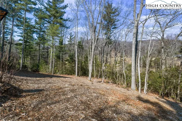 $520,000 | 162 Shady Oak Lane, West Jefferson, NC 28694