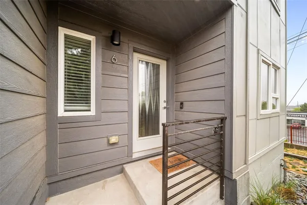 $2,900 | 435 South Forest Street, Unit 6, Denver, CO 80246