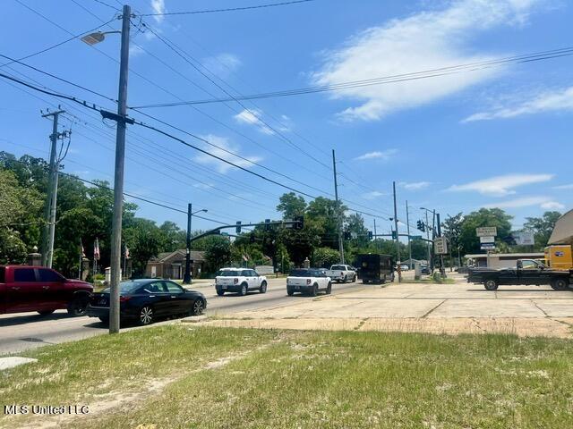 1851 Pass Road Biloxi, MS 39531 - Photo 21 of 36 IMG_0409