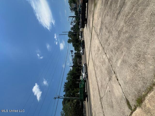 1851 Pass Road Biloxi, MS 39531 - Photo 32 of 36 IMG_0428