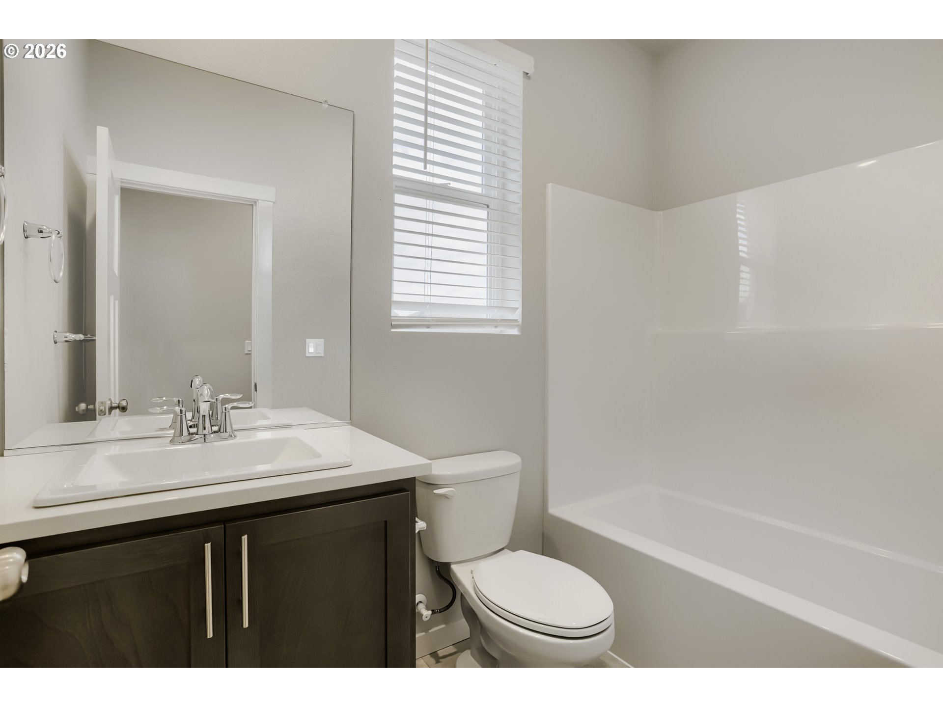 33432 Southwest Callahan Road Scappoose, OR 97056 - Photo 16 of 19 Bathroom