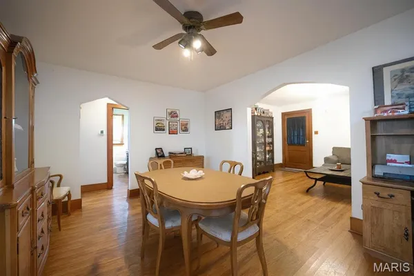 $153,000 | 227 South Montgomery Avenue, Litchfield, IL 62056
