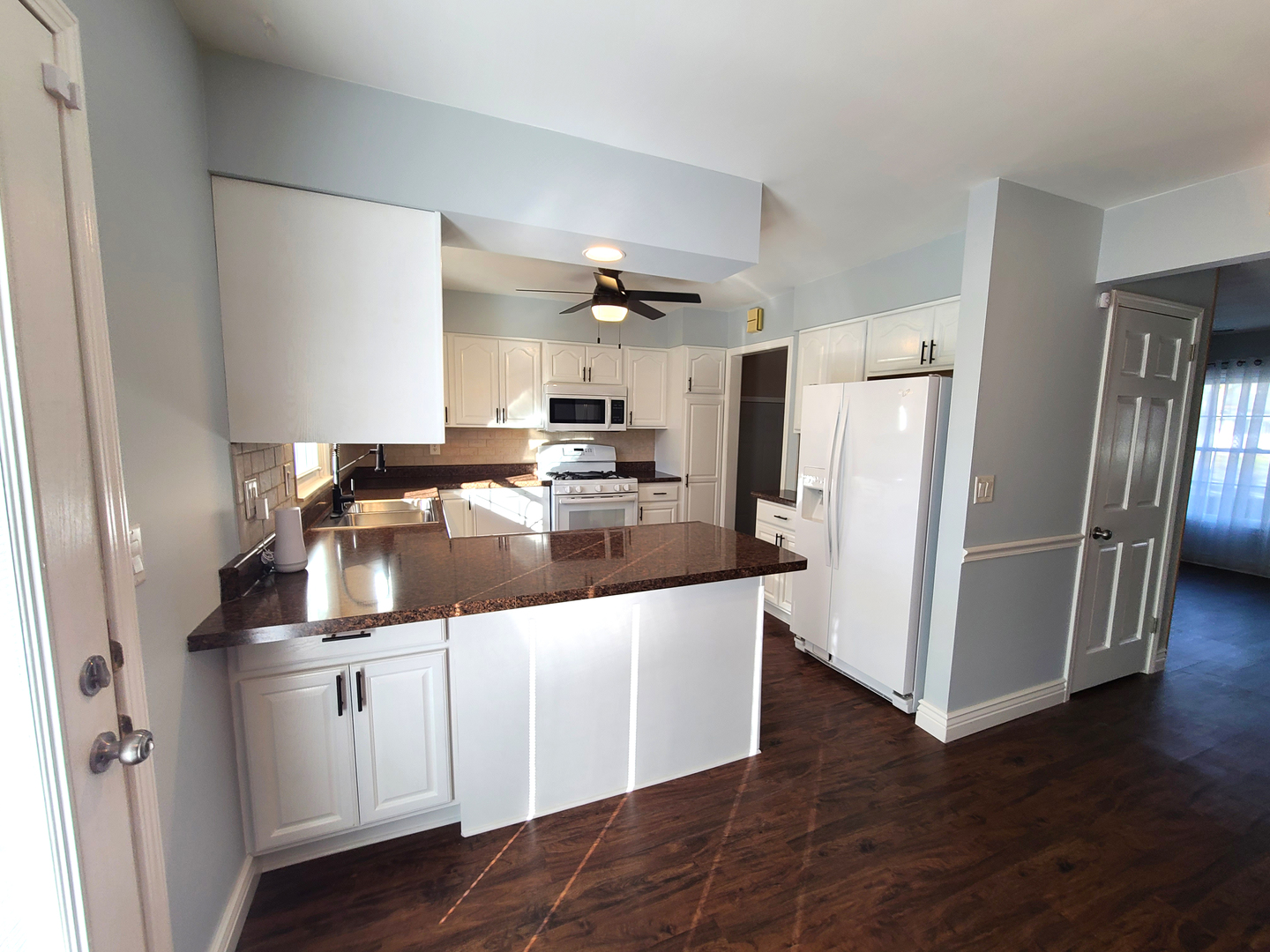901 Timothy Court Normal, IL 61761 - Photo 7 of 27 Gallery Image 7