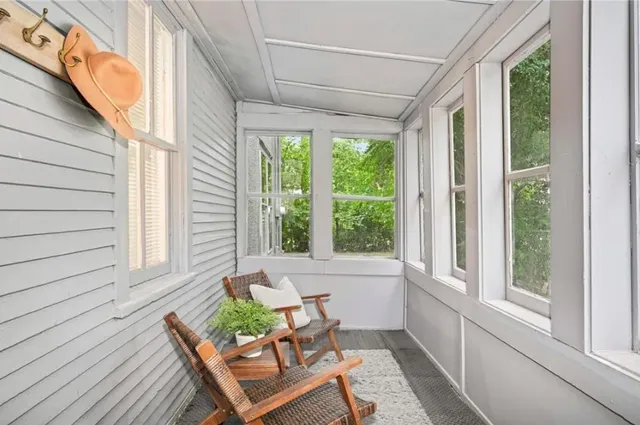 $245,900 | 1501 North Logan Avenue, Minneapolis, MN 55411