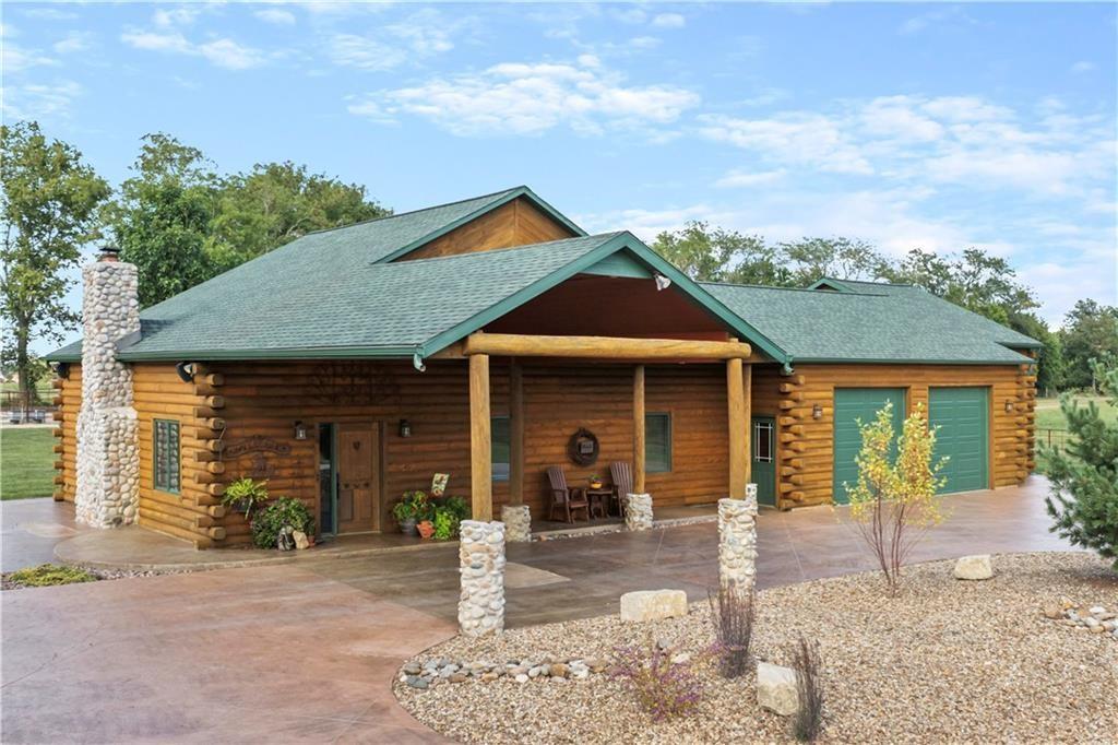 25345 Harmony Road Paola, KS 66071 - Photo 3 of 54