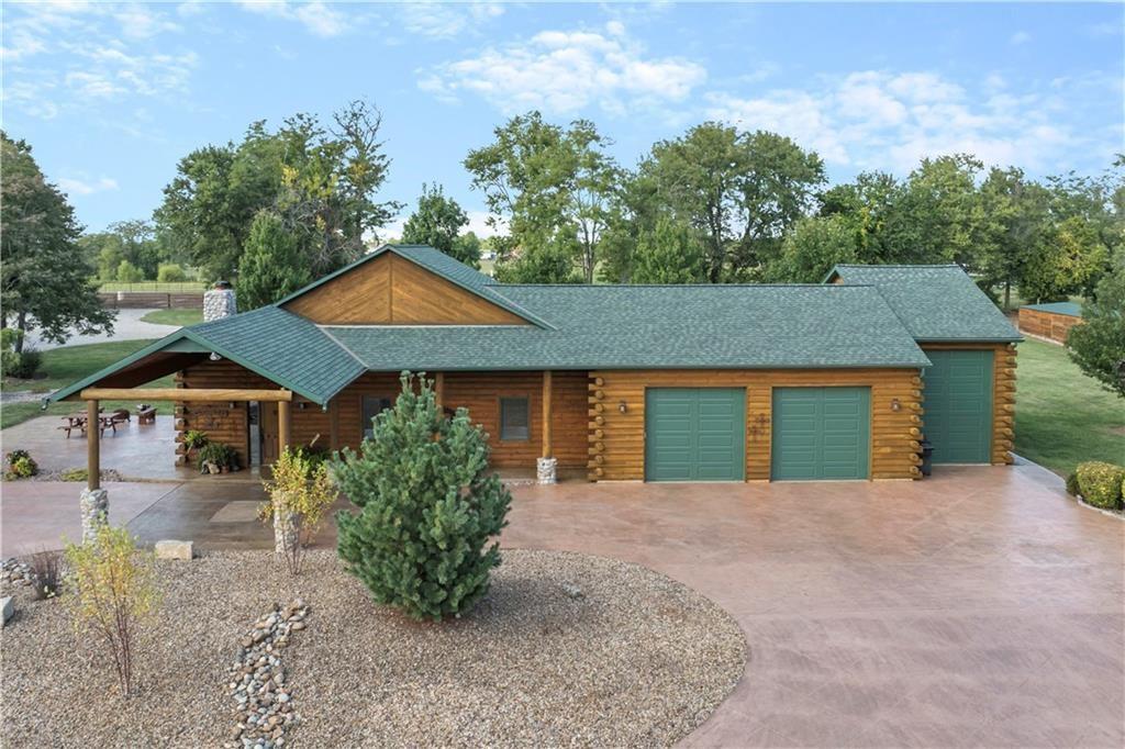 25345 Harmony Road Paola, KS 66071 - Photo 7 of 54