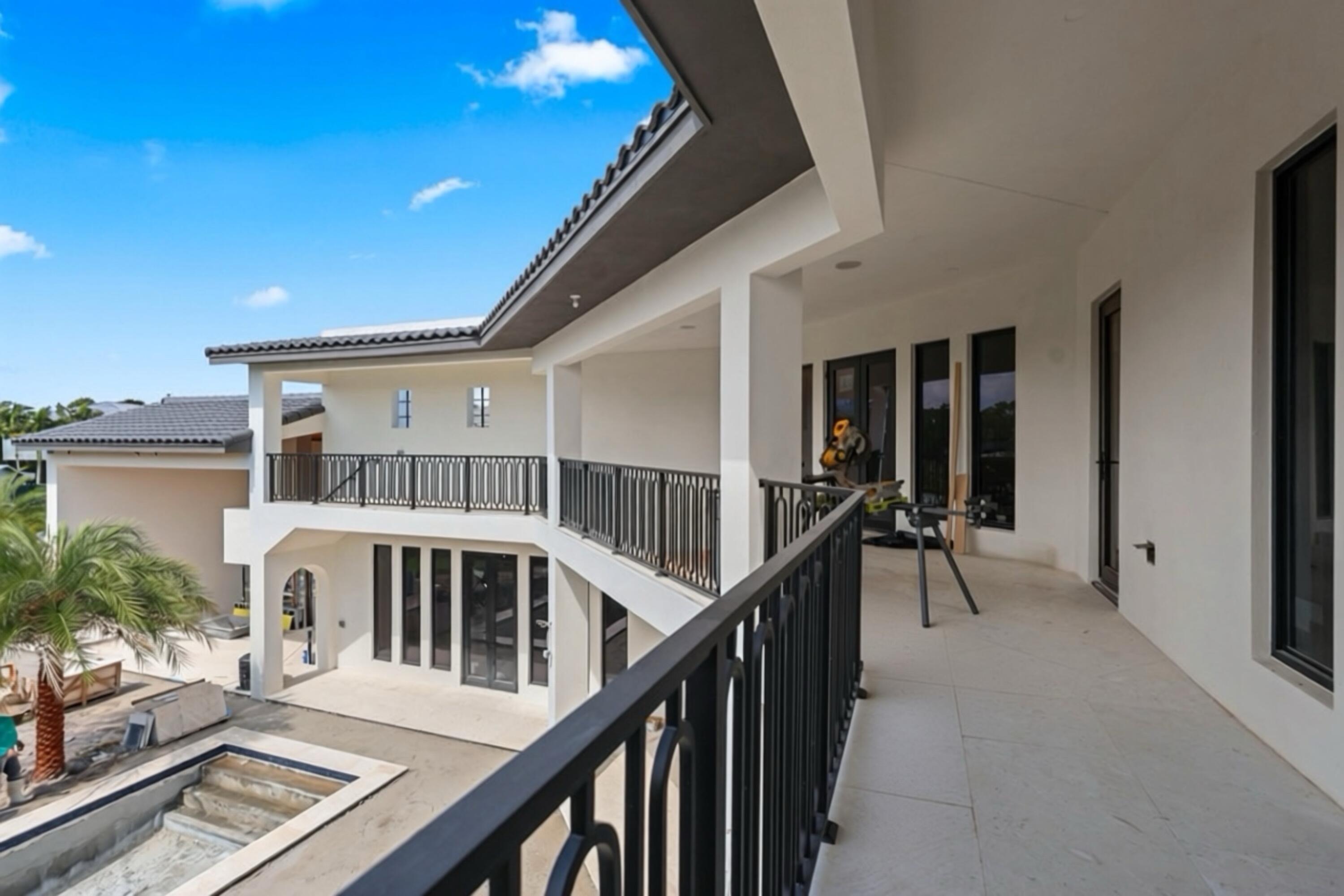 298 Northeast 8th Street Boca Raton, FL 33432 - Photo 31 of 48 Balcony