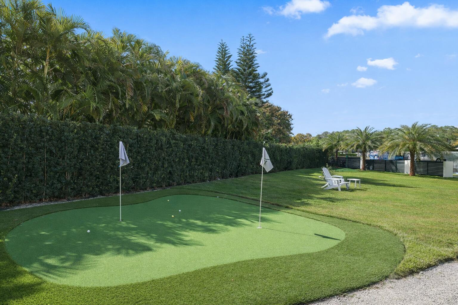 298 Northeast 8th Street Boca Raton, FL 33432 - Photo 39 of 48 a view of a park