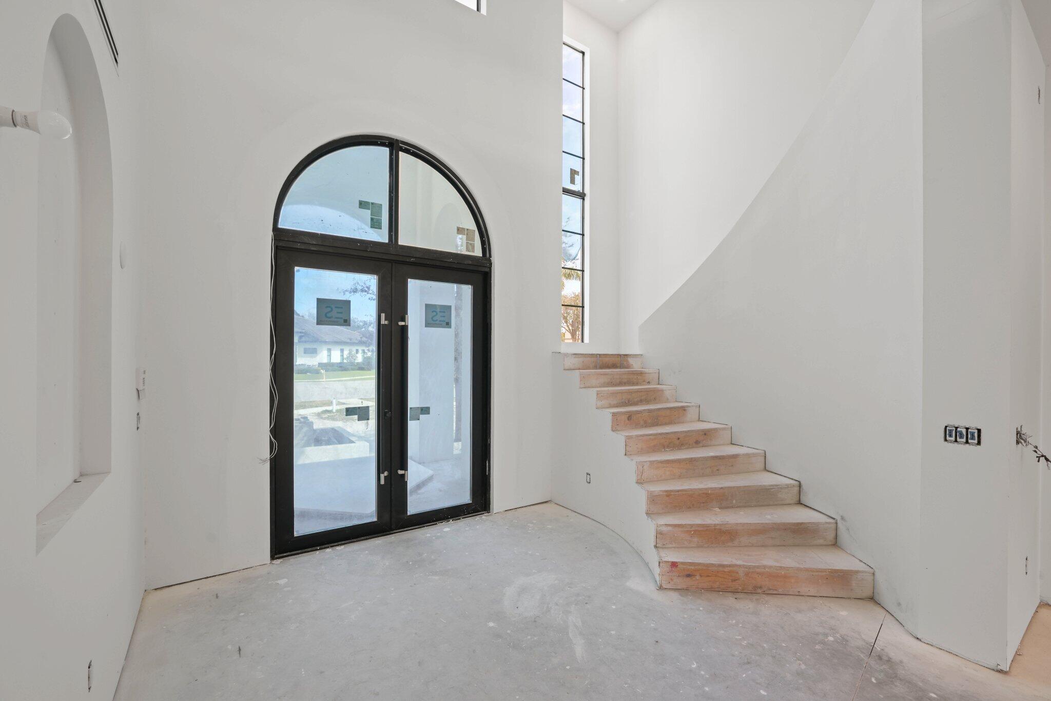 298 Northeast 8th Street Boca Raton, FL 33432 - Photo 5 of 48 Foyer