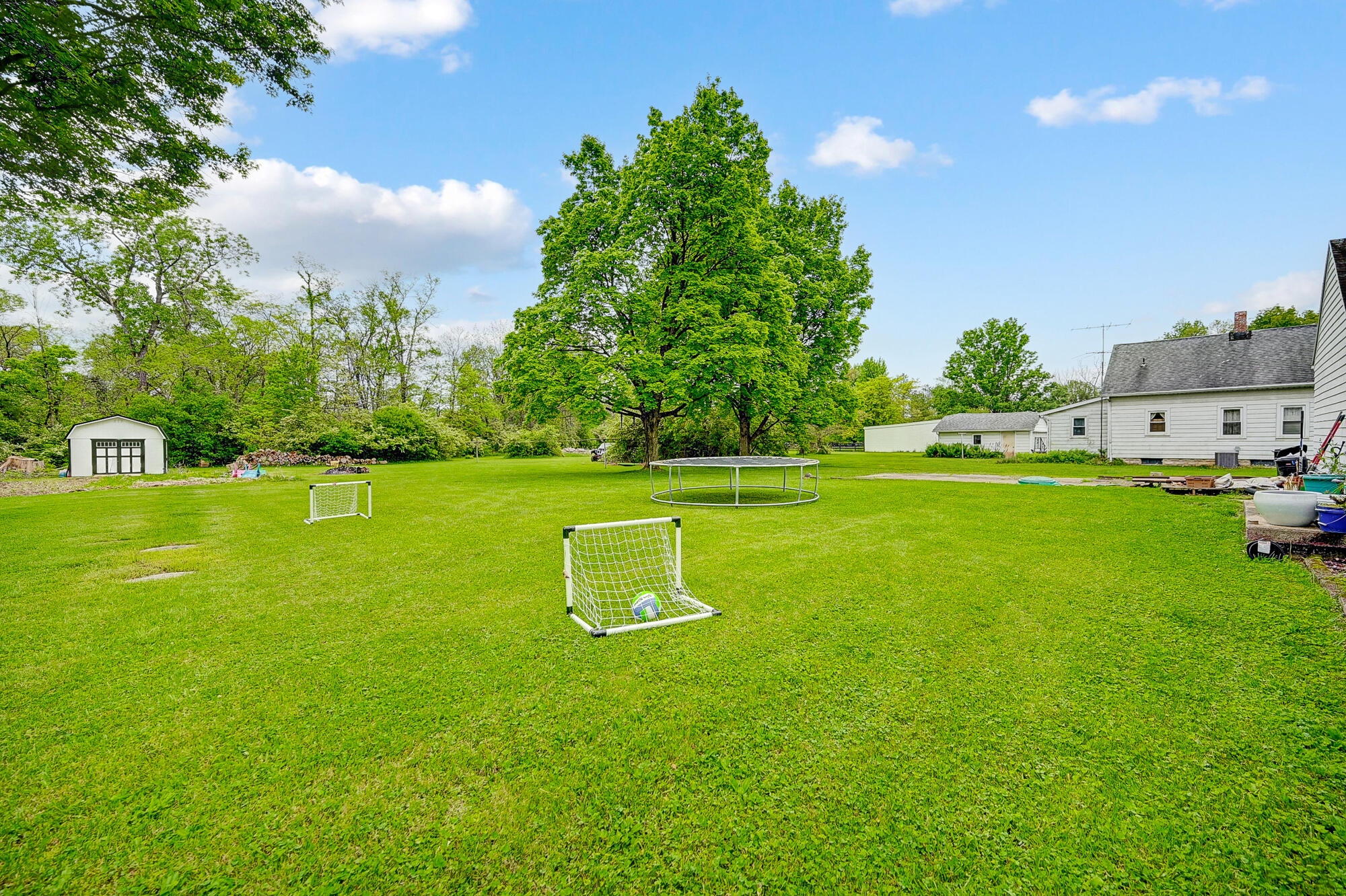 2138 Troy Road Springfield, OH 45504 - Photo 41 of 42 Gallery Image 41