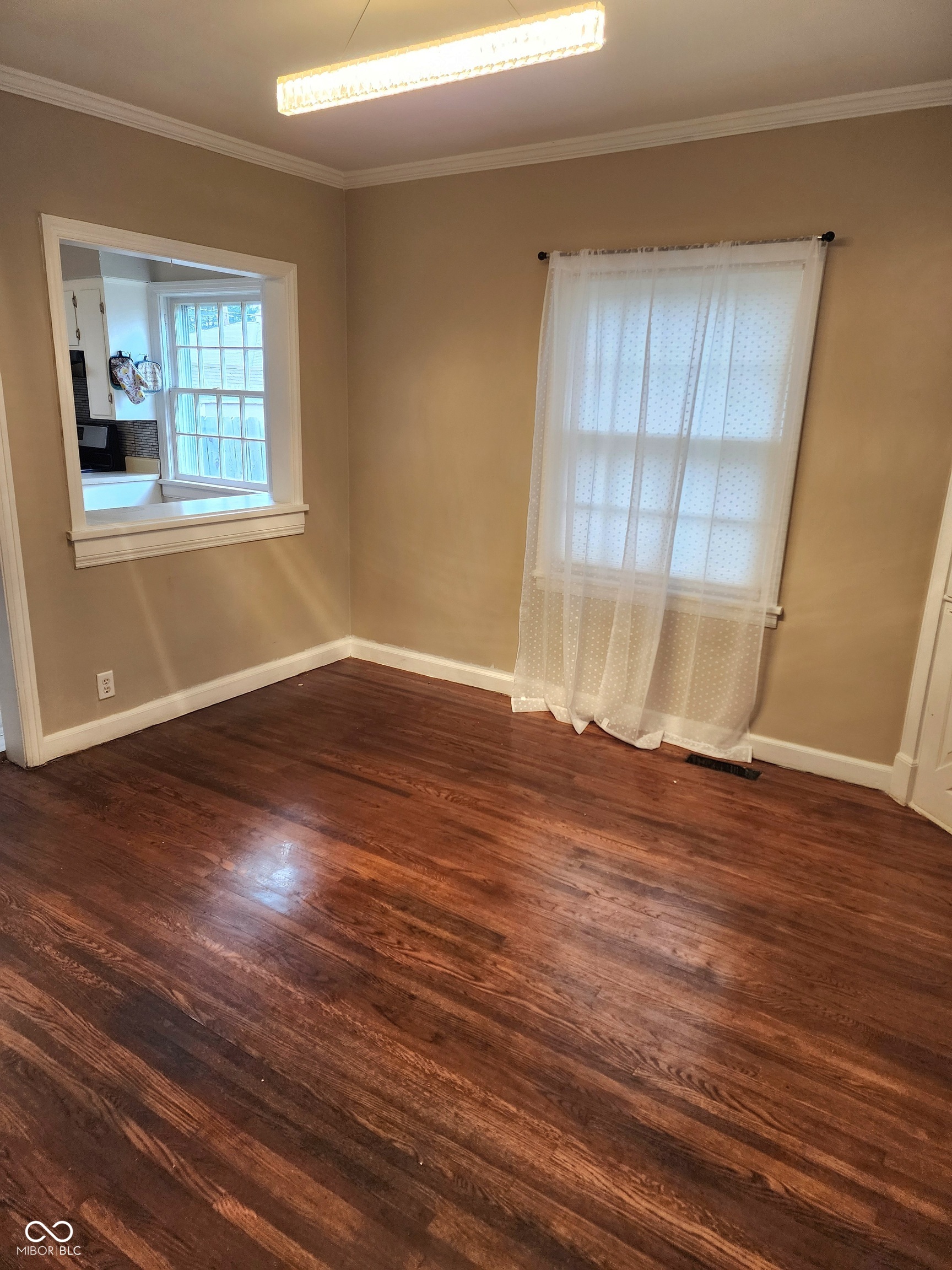 1512 Grand Avenue Columbus, IN 47201 - Photo 14 of 21