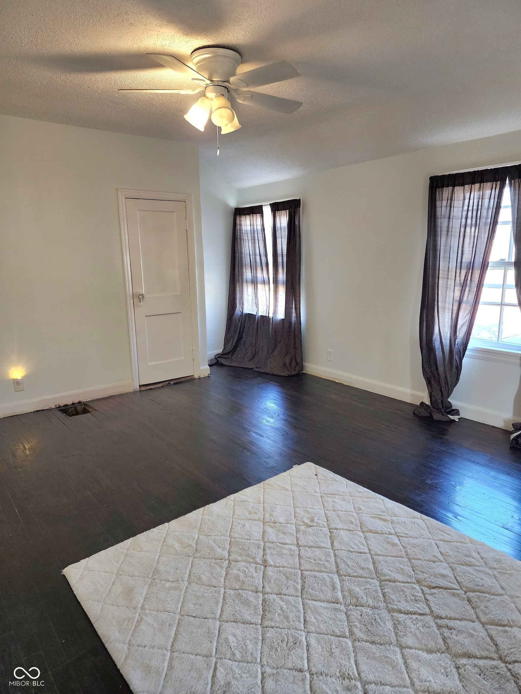 1512 Grand Avenue Columbus, IN 47201 - Photo 16 of 21