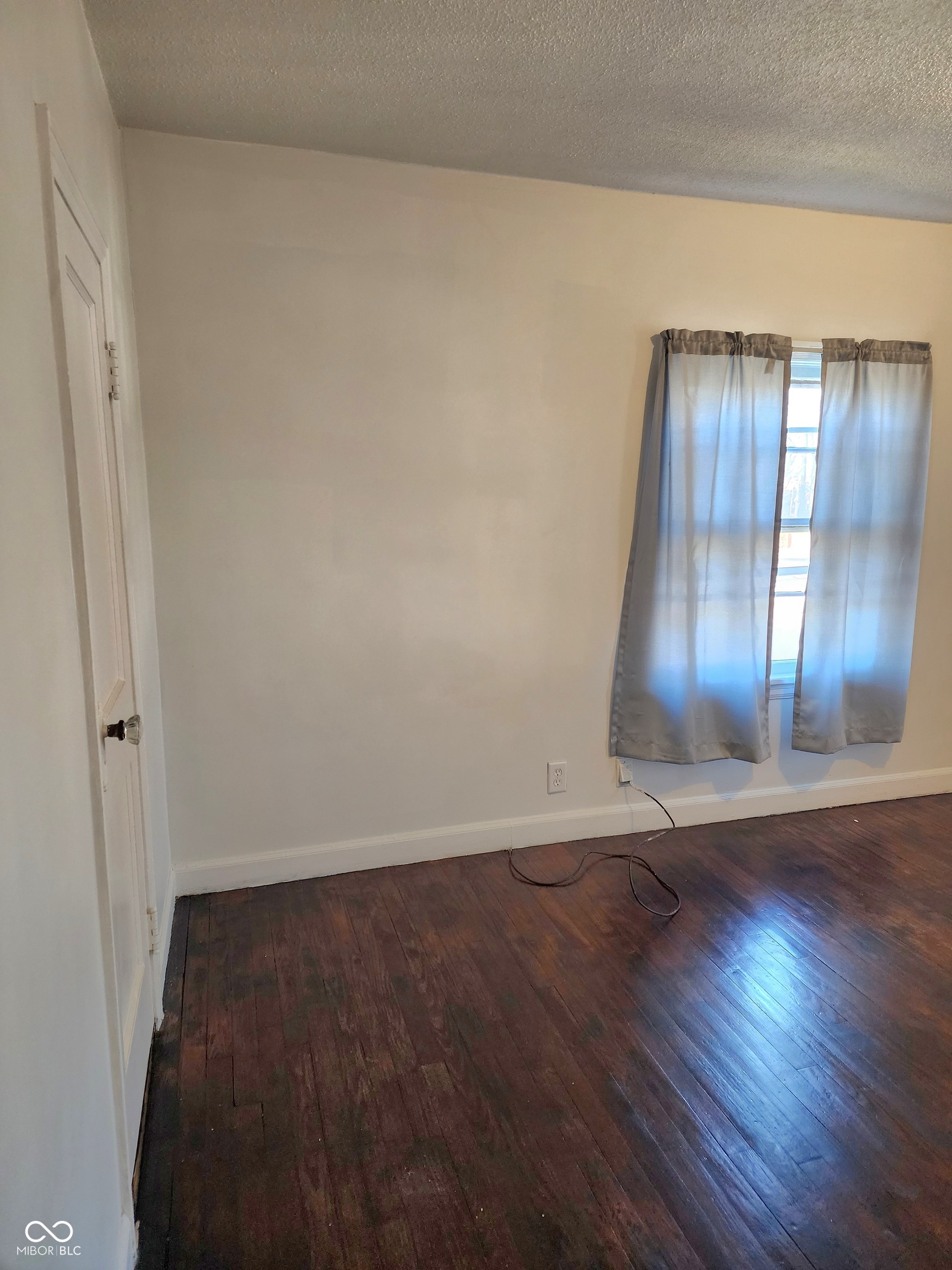 1512 Grand Avenue Columbus, IN 47201 - Photo 18 of 21
