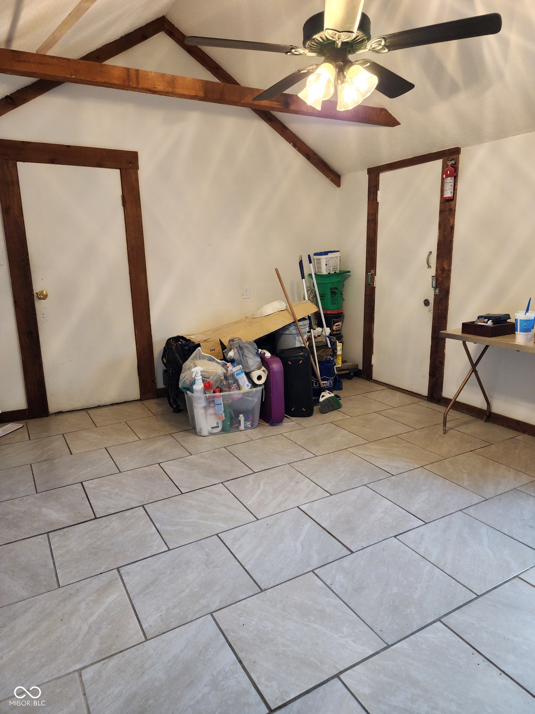 1512 Grand Avenue Columbus, IN 47201 - Photo 8 of 21