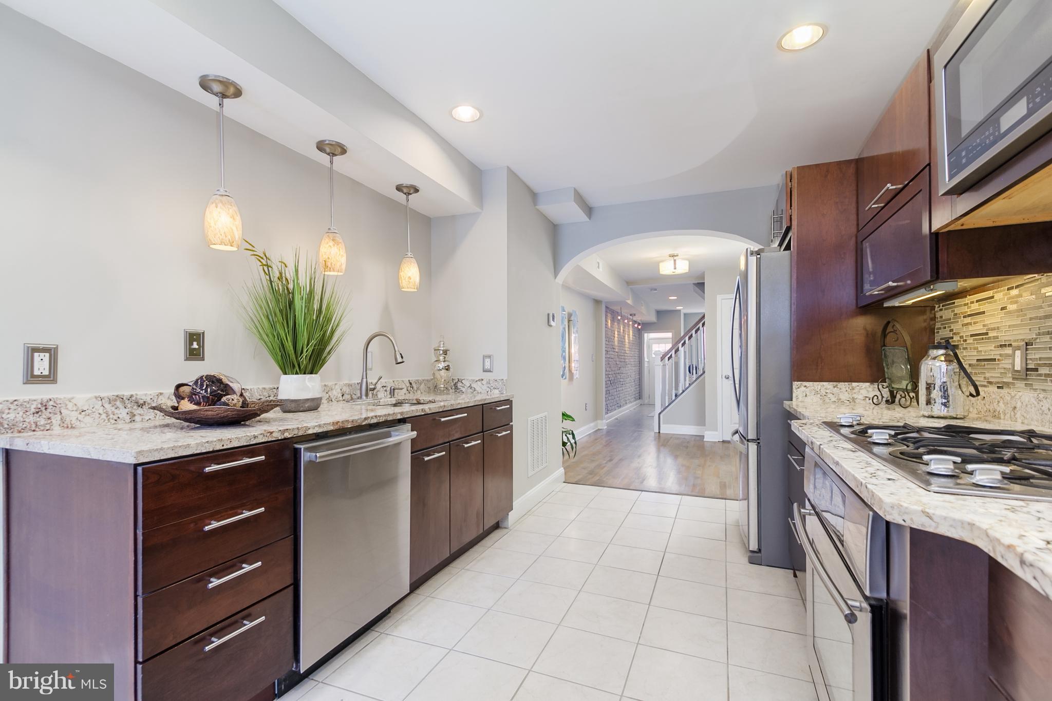 1812 Light Street Baltimore, MD 21230 - Photo 10 of 28 Kitchen