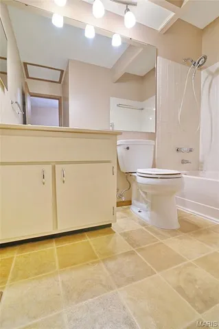 $1,800 | 1005 Pocono Trail, Ballwin, MO 63021